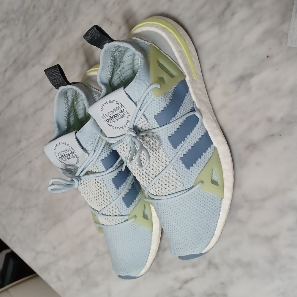 Adidas Women's Arkyn B28112
